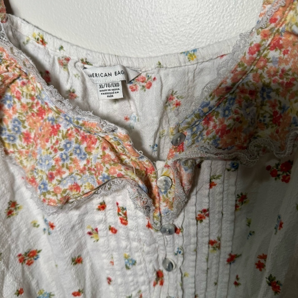 AMERICAN EAGLE Floral Print Loose Fit Top cream XL - Picture 7 of 7
